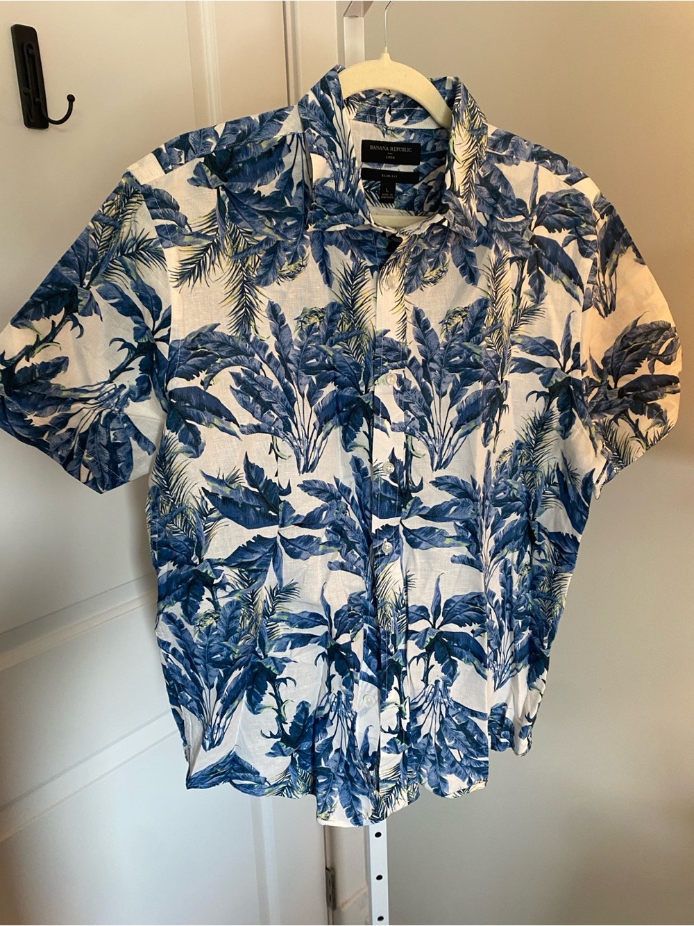 Banana Republic Blue Tropical Print Short-Sleeve Shirt Linen Large